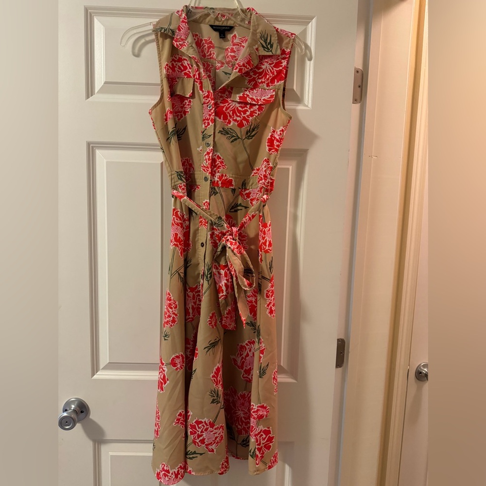 Banana Republic Beige and Red Floral Midi Dress